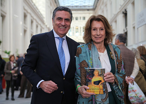 Nuestro presidente colabora con el Rastrillo Solidario de Nuevo Futuro